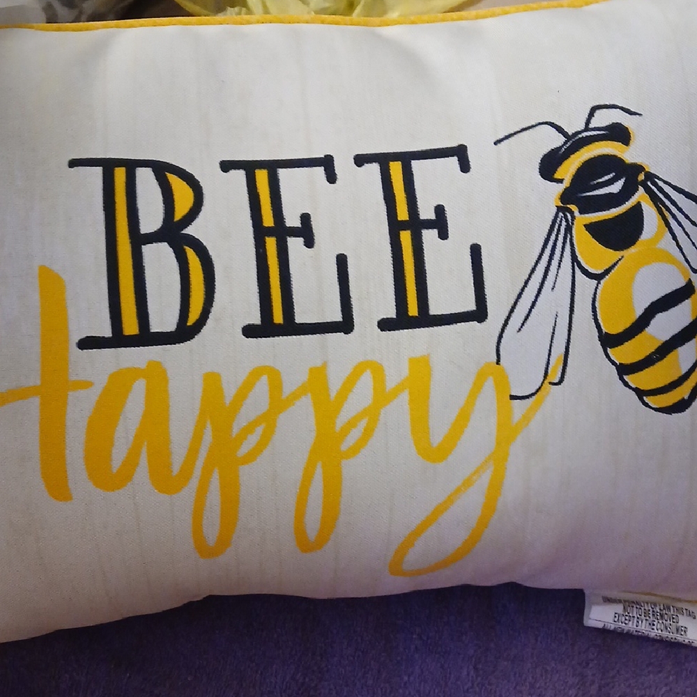 Pair BEE HAPPY Throw Pillows Yellow Black Decorated Both Sides Zip Off Cover NWT
